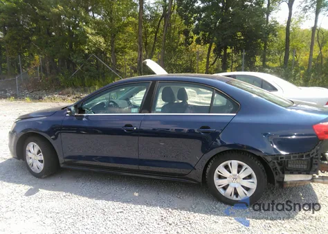 2013 Volkswagen Jetta 2.5L Se from USA, damaged, VIN 3VWDP7AJ8DM382856